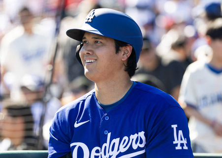 大谷翔平「１番ＤＨ」スタメン入り、今季初の本拠地…先発は防御率１３・５０の佐々木朗希