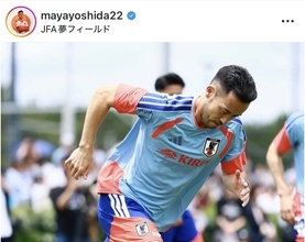 ３７歳・吉田麻也が３９歳の日本代表の盟友と再会「感無量」「おかえりなさい！」「日本サッカーの宝」「仲良さそうやなぁ」