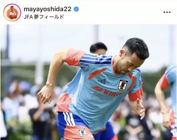 ３７歳・吉田麻也が３９歳の日本代表の盟友と再会「感無量」「おかえりなさい！」「日本サッカーの宝」「仲良さそうやなぁ」