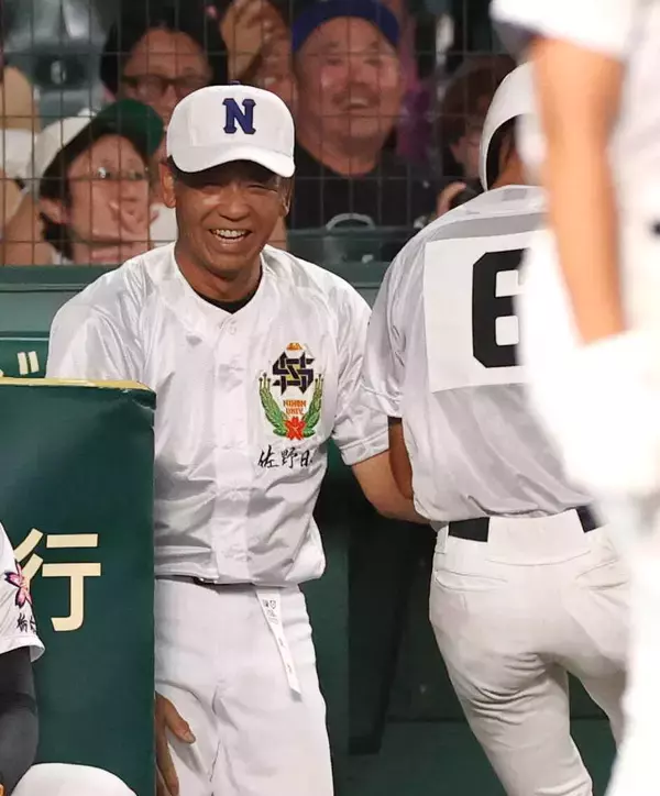 【甲子園】好投手攻略へ佐野日大が徹底した“待球作戦”麦倉監督「３ボールからでも２球待ちなさい」聖隷クリストファー・高部陸に勝利