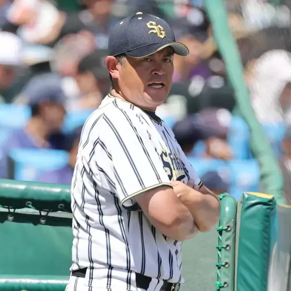 【甲子園】ビデオ検証に泣いた白樺学園　亀田直紀監督「流れが行っちゃった」「初めてのこと…スイッチの入れ方が難しかった」