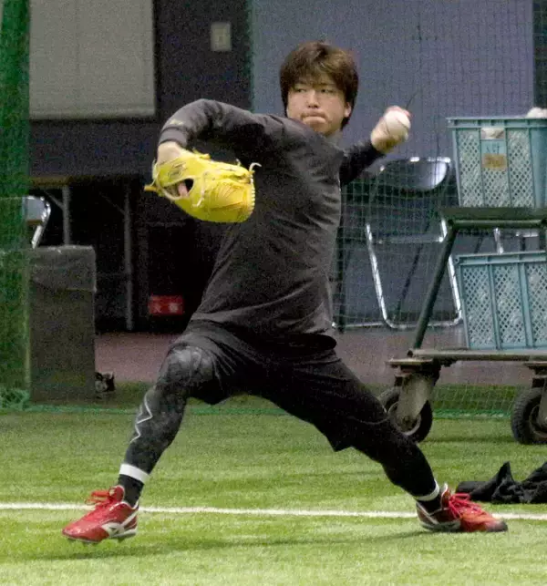 【広島】黒原拓未、恩返しの復活を誓う「たくさん応援してくれる人がいた」左膝手術で昨季登板なし