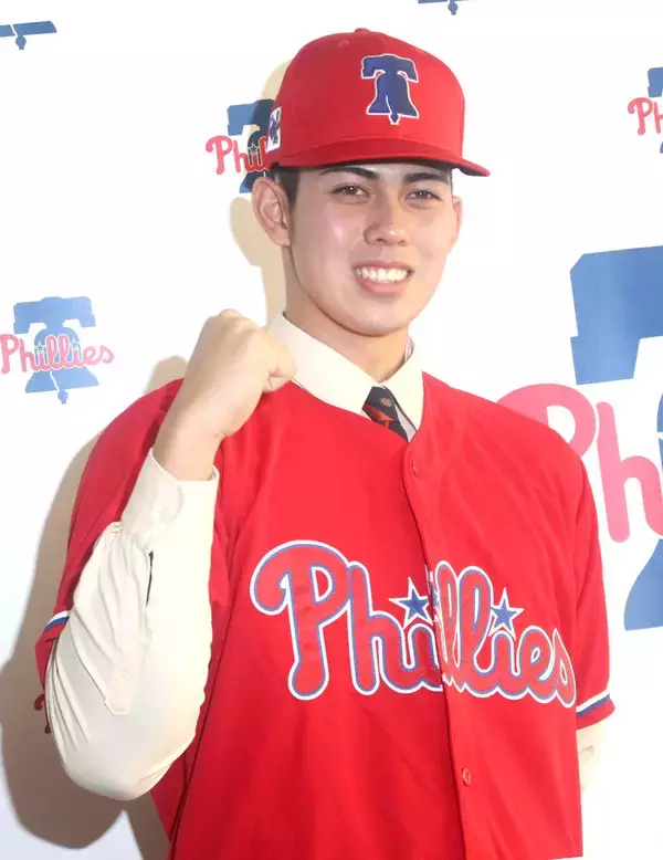 【高校野球】誉の１９４センチ右腕がフィリーズとマイナー契約　「大谷選手から三振を」…ブラジル人父と日系ブラジル人母を持つ愛知育ちのモレチ