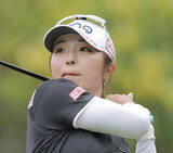 「ツアー初の開幕２連勝へ！　佐久間朱莉が単独首位浮上　２連続ダボも「しっかりカムバックできた」」の画像1