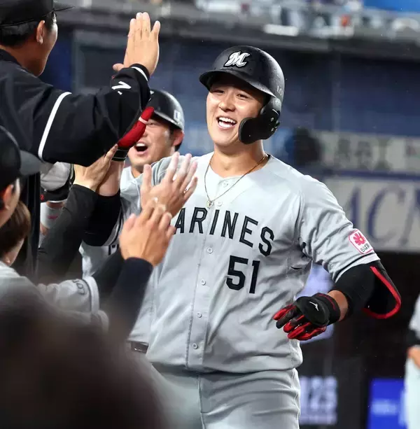 【ロッテ】山口航輝が７回に今季１号２ラン　打球角度２０度の弾丸ライナーに「入るとは思わなかった」