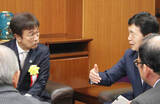 「太川陽介、路線バスで３時間かけて国交省入り「奪っちゃいけない大切な足」とアピール」の画像1