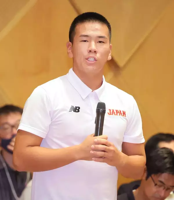 【Ｕ－１８】高校日本代表が結団式　小野舜友主将がアジアの頂点へ決意表明「一生懸命、思い切って楽しんで戦っていきたい」
