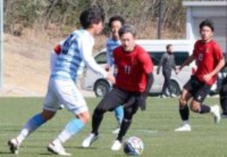 【Ｊ３福島】カズが今季初の練習試合に２０分出場…アグレッシブに前線からプレス「何度かいい形が作れた」