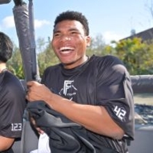 【日本ハム】ジャングリア訪問ドラ２・エドポロケイン「筋トレ頑張ってきたのに…」体重１００キロ超でアトラクション断念