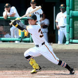 「【巨人】「開幕スタメンまじである」浦田俊輔が二塁争いで一歩リード　４戦連続安打で「ポスト吉川尚輝に…」」の画像1