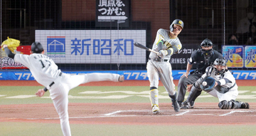 【阪神】佐藤輝明ＶＳ佐々木朗希、走者を三塁においての第３ラウンドは２つめの空振り三振