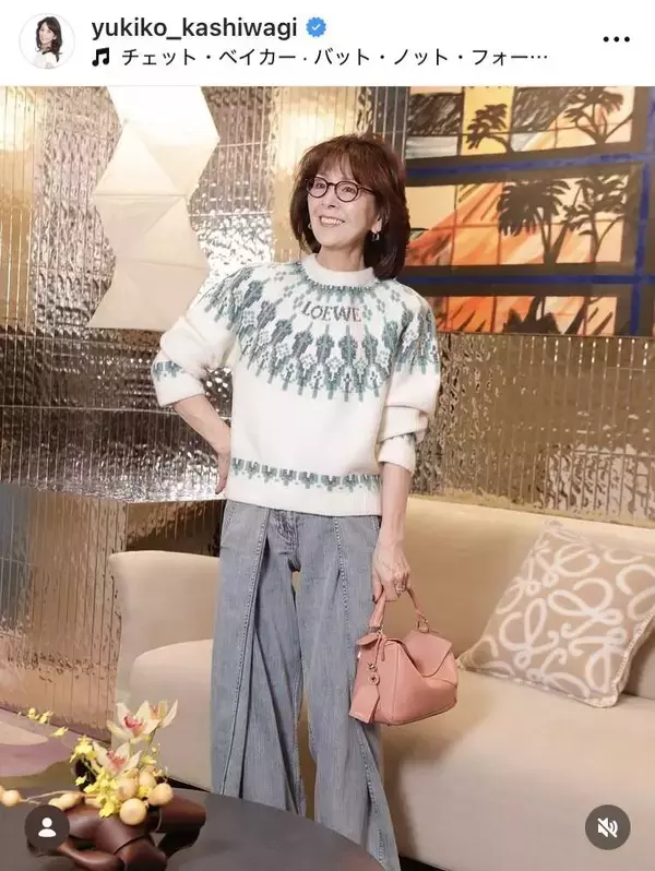 柏木由紀子、ニット＆デニムで愛犬とイベントに登場　夫・坂本九さんの楽曲使用のＳフィルムへの出演も報告