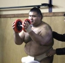 関脇・高安　３６歳の誕生日に誓い「勝負をかけたい。目標に向かって精進する」