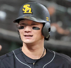 【ソフトバンク】最短４日に優勝マジック点灯！正木智也、Ｖロード加速の驚弾「自分でもビックリ」打球速度１８３・５キロ＆高さ１０ｍ低弾道の先制１６号２ラン　２位・西武に今季最大６差