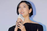 「妊娠中の岡本多緒に「もうじき生まれちゃう！」黒柳徹子がお腹にびっくり！...カンヌ国際映画祭で女優賞」の画像1