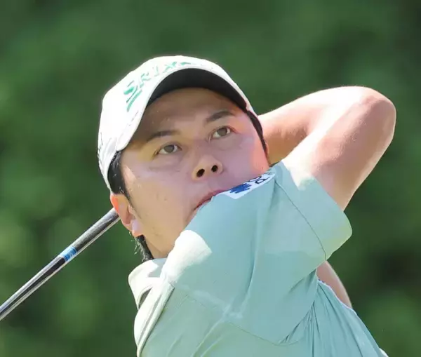 【男子ゴルフ】３４歳の大堀裕次郎と２８歳の砂川公佑が首位　ともに初優勝目指して勝負のサンデーバックナインへ