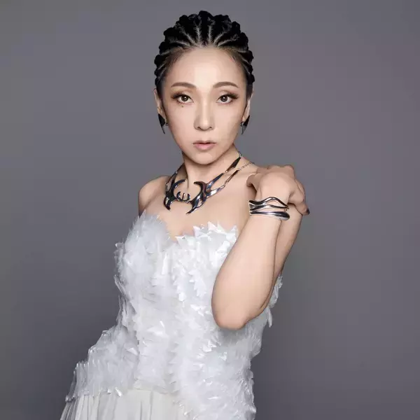 【紅白】ＭＩＳＩＡ　松嶋菜々子前に「Ｅｖｅｒｙｔｈｉｎｇ」、綾瀬はるか前に「アイノカタチ」熱唱、７年連続の紅組トリ