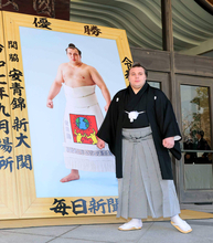 「思ったよりかっこよかった」安青錦の優勝額…新大関優勝で「増やしていきたい」