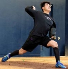 【日本ハム】巨人から現ドラ加入・菊地大稀「雪の下に岩とか石」５年連続雪山トレ「地面がすごく楽になる」