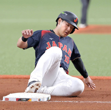 侍ジャパン合流後、初実戦の岡本和真の“変貌”にネット沸騰「痩せた？」「顔がシュッとしたな」の声殺到