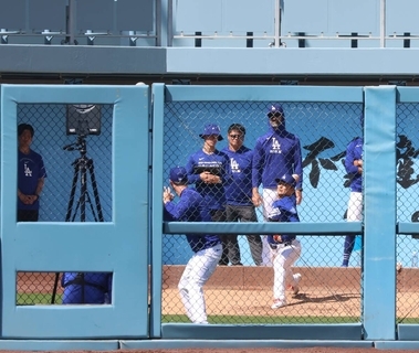 山本由伸が開幕戦へブルペン入りで４２球　やや多めの投球練習で２日後の大役へ準備万端