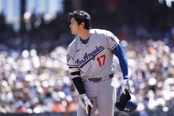 大谷翔平、好機に空振り三振で敵地大歓声　３打席目までノーヒット、４５打席連続ノーアーチ…前日は連続試合出塁「５３」で止まる