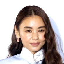 「びっくりした」滝沢眞規子４７歳、背中丸見えの大胆ショットにうっとり「綺麗、、、」「ドキドキしました」