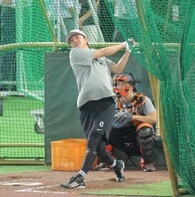 【巨人】甲斐拓也が今季２度目のスタメン　プロ初先発の代木大和とバッテリー　坂本勇人は「５番・三塁」　