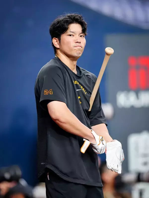 【巨人】「右前腕外側打撲」の大城卓三が通常通り試合前練習に参加　３０日の阪神戦で負傷交代