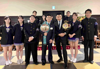 【ボクシング】ＷＢＡバンタム級王者・増田陸が母校・立大に凱旋「チャンピオンになって戻ってこられた」　同門・那須川天心の王座獲得にも「期待している」