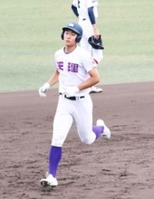 【高校野球】天理の“オオタニさん”もすごい！３ラン２発　１３年ぶり奈良県大会優勝に導いた