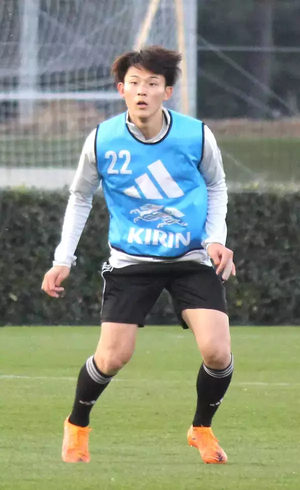 ５８歳・カズとの４０歳差共演　Ｕ―２３日本代表ＤＦ土屋櫂大「本当に楽しみ」…来季Ｊ３福島でチームメイトに