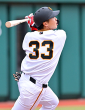 阿部監督「勝利と育成」両立へ　強い思いにじむ巨人ドラ５・小浜佑斗＆小林誠司の１軍昇格