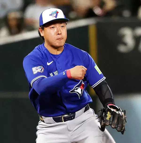 岡本和真が安ど「勝って良かった」　初回に失策＆８回の絶好機で三振も味方がカバー　先発左腕に謝罪も「気にするな」