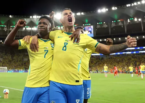 ブラジル代表がＷ杯出場国パナマとの壮行試合で６―２と大勝　右ふくらはぎ負傷のＦＷネイマールは欠場 　