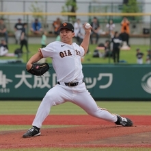 【巨人】小笠原慎之介が加入後初先発　味方のエラーで初回から１失点…ファーム・リーグのハヤテ戦