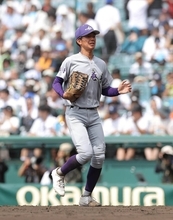 【甲子園】初戦突破の花巻東に２人の投手が負傷降板するアクシデント　９回に降板した赤間「暑さだったのかな」と説明