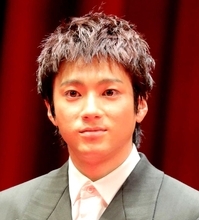 「同じ人？」「誰かと思った」山田裕貴の眉毛が！雰囲気ガラリ「ずいぶん変わりますね〜」「イメチェンですね！」「目ヂカラ魅力的」