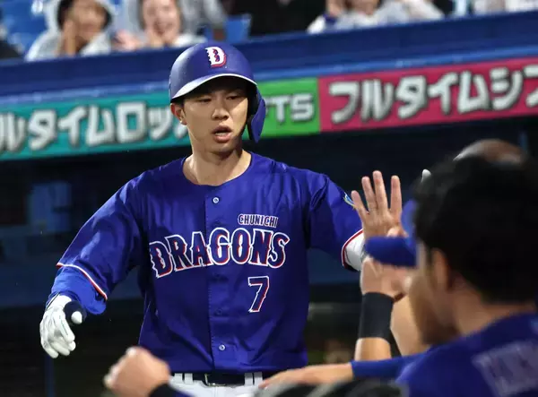 【中日】球団史上初！福永裕基が２試合連続の先頭打者本塁打「たまたまです」プロ野球記録は９３年の阪神・松永の３戦連続