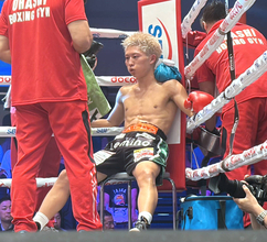 【ボクシング】アマ８冠・荒竹一真が２１歳伏兵にまさかの８回ＴＫＯ負け　プロ２敗目喫する