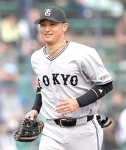 【巨人】吉川尚輝が二塁の守備で軽快な動き披露　６回からは１、２軍通じて公式戦初の三塁で出場…２軍・中日戦