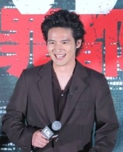 水上恒司「真面目で曲がったことが嫌いな役は難しい」役を引き立ててくれた東方神起・ユンホに感謝