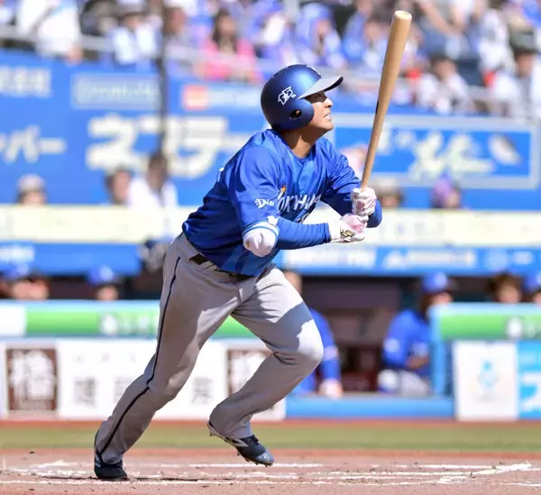 【ＤｅＮＡ】連敗ストップへ序盤から猛攻　勝又温史のプロ初アーチなど２回で１０得点