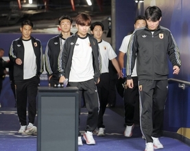 【Ｗ杯】左膝負傷の久保建英、３戦ぶりベンチ入り　試合出場は見送りへ…ブラジルとの大一番