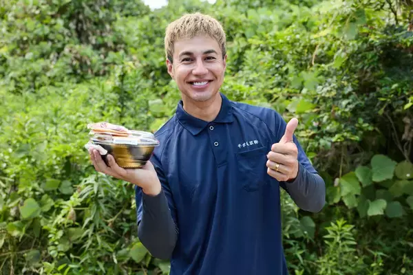 ユージ、鉄塔塗装作業を体験「職人さんは格好いい」　夏のカラダメンテ飯を実食　１６歳から１９歳まで建設現場に勤務経験