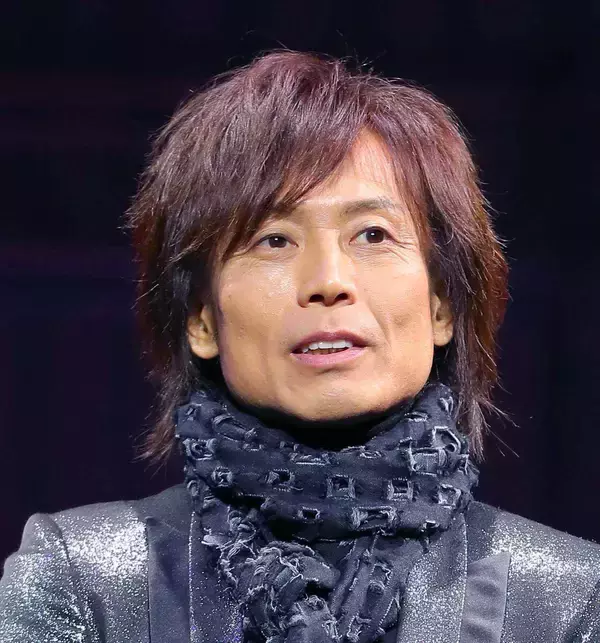 つんく♂「今から飛行機に」妻・加奈子さんを北川景子が演じる「２４時間テレビ」ＳＰドラマをリアタイできず「感想お寄せください」お願いも