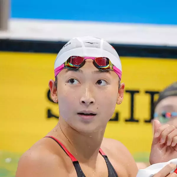 スタート台の池江璃花子に起こった異変　震える足「無理だ、水泳と思っても、水に入った瞬間…」水泳からは「逃げられないし逃げたくない」