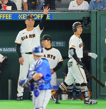 【巨人】先発・竹丸和幸、２回に代打送られ２失点で降板　負けられない一戦でベンチが決断　ＣＳファースト第２戦