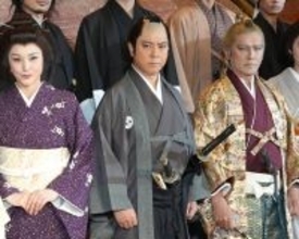 上川隆也「緊張と高揚感」　主演舞台「忠臣蔵」あす初日　前日取材で藤原紀香と高橋克典が対立