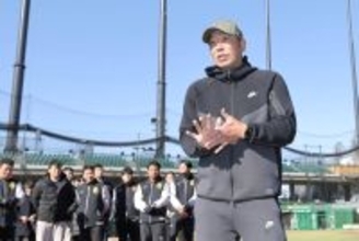 【巨人】阿部慎之助監督「人としての姿勢を学ぶ期間だと思って、手を抜かずやってください」新人合同自主トレ開始